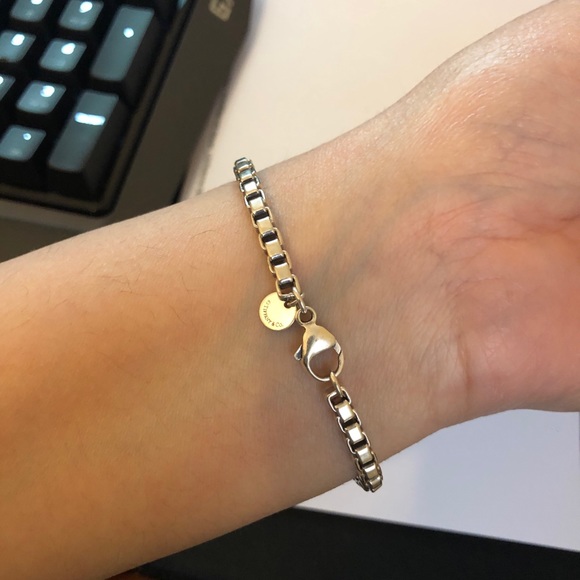 Tiffany & Co Venetian Link Bracelet - Picture 2 of 8